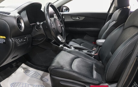 KIA K3, 2019 год, 1 799 000 рублей, 12 фотография