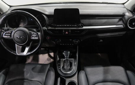 KIA K3, 2019 год, 1 799 000 рублей, 18 фотография