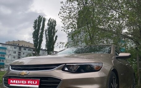 Chevrolet Malibu IX, 2018 год, 1 400 000 рублей, 4 фотография