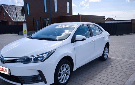 Toyota Corolla, 2017 год, 1 780 000 рублей, 5 фотография