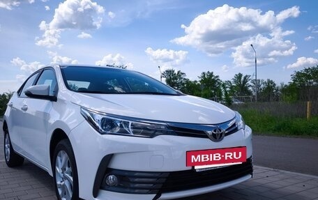 Toyota Corolla, 2017 год, 1 780 000 рублей, 3 фотография