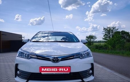 Toyota Corolla, 2017 год, 1 780 000 рублей, 4 фотография