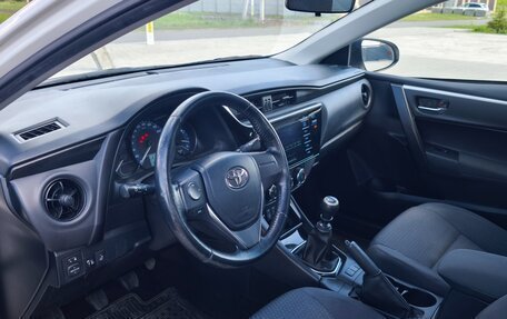 Toyota Corolla, 2017 год, 1 780 000 рублей, 13 фотография