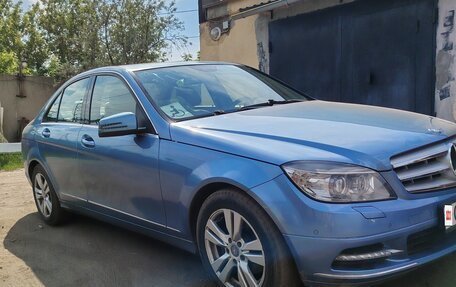 Mercedes-Benz C-Класс, 2010 год, 1 500 000 рублей, 2 фотография