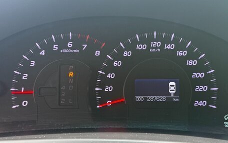 Toyota Camry, 2011 год, 1 139 999 рублей, 10 фотография