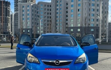Opel Astra H, 2011 год, 670 000 рублей, 2 фотография