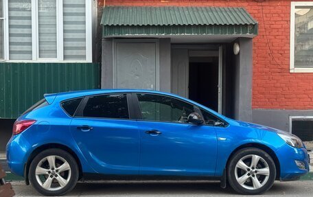 Opel Astra H, 2011 год, 670 000 рублей, 4 фотография