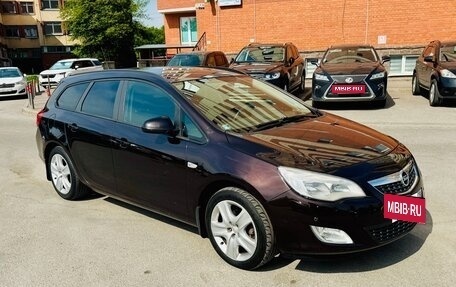 Opel Astra J, 2012 год, 770 000 рублей, 4 фотография