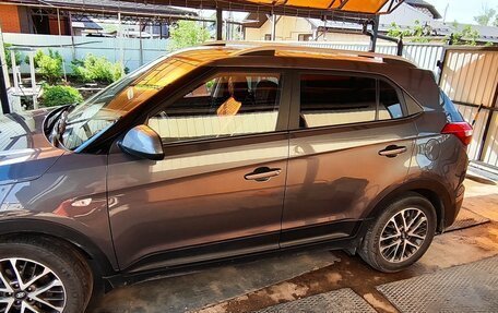 Hyundai Creta I рестайлинг, 2021 год, 2 300 000 рублей, 2 фотография