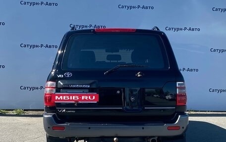 Toyota Land Cruiser 100 рестайлинг 2, 2004 год, 1 750 000 рублей, 5 фотография