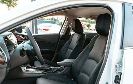 Mazda 3, 2017 год, 1 295 000 рублей, 11 фотография