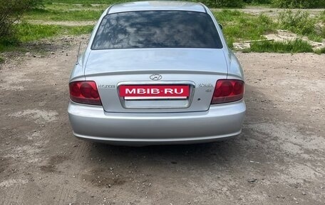 Hyundai Sonata IV рестайлинг, 2006 год, 350 000 рублей, 3 фотография