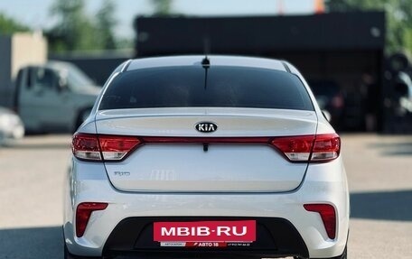 KIA Rio IV, 2018 год, 1 259 000 рублей, 5 фотография