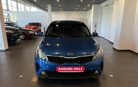 KIA Rio IV, 2021 год, 1 830 000 рублей, 8 фотография