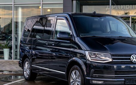 Volkswagen Multivan T6 рестайлинг, 2019 год, 3 895 000 рублей, 7 фотография