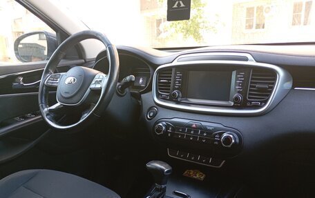 KIA Sorento III Prime рестайлинг, 2018 год, 2 400 000 рублей, 8 фотография