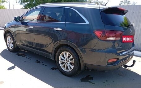 KIA Sorento III Prime рестайлинг, 2018 год, 2 400 000 рублей, 6 фотография