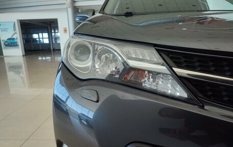 Toyota RAV4, 2013 год, 1 388 000 рублей, 9 фотография