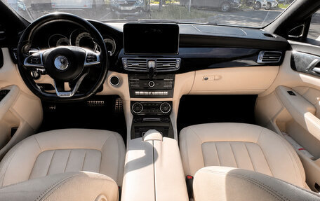 Mercedes-Benz CLS, 2016 год, 3 540 000 рублей, 11 фотография