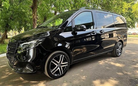 Mercedes-Benz V-Класс, 2025 год, 10 900 000 рублей, 2 фотография