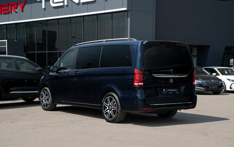 Mercedes-Benz V-Класс, 2019 год, 4 800 000 рублей, 4 фотография