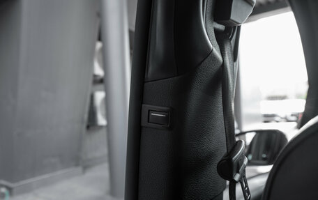 Mercedes-Benz V-Класс, 2019 год, 4 800 000 рублей, 14 фотография