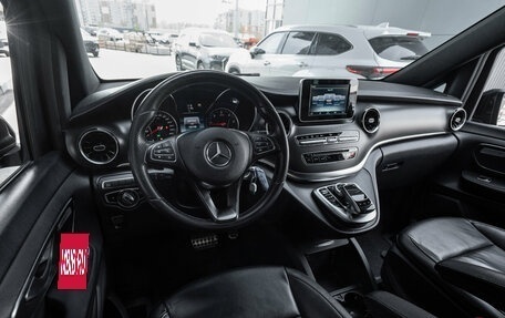 Mercedes-Benz V-Класс, 2019 год, 4 800 000 рублей, 7 фотография