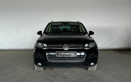 Volkswagen Touareg III, 2011 год, 2 420 000 рублей, 2 фотография