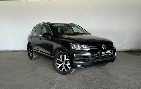 Volkswagen Touareg III, 2011 год, 2 420 000 рублей, 3 фотография