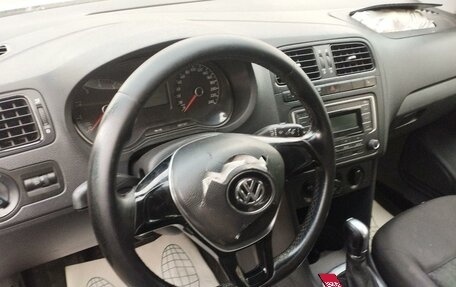 Volkswagen Polo VI (EU Market), 2017 год, 350 000 рублей, 8 фотография