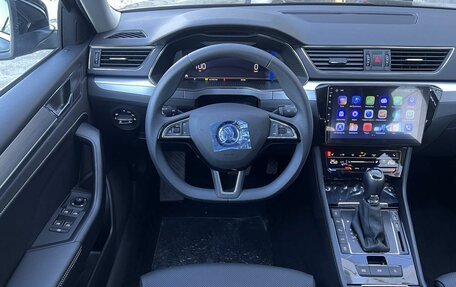 Skoda Superb III рестайлинг, 2025 год, 3 890 000 рублей, 10 фотография