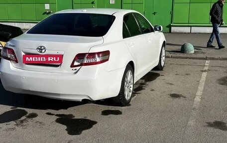 Toyota Camry, 2010 год, 1 100 000 рублей, 3 фотография