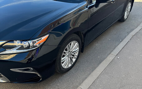 Lexus ES VII, 2016 год, 2 800 000 рублей, 2 фотография
