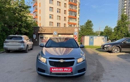 Chevrolet Cruze II, 2011 год, 750 000 рублей, 2 фотография