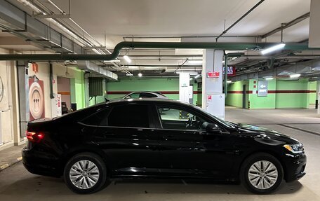 Volkswagen Jetta VII, 2019 год, 1 950 000 рублей, 4 фотография