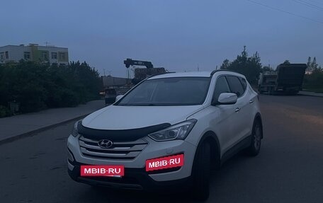 Hyundai Santa Fe III рестайлинг, 2013 год, 1 700 000 рублей, 3 фотография