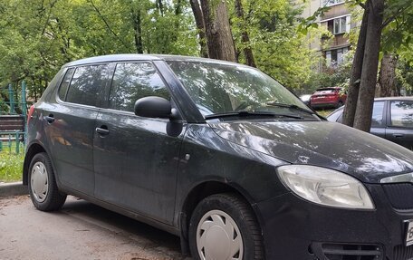 Skoda Fabia II, 2009 год, 375 000 рублей, 2 фотография