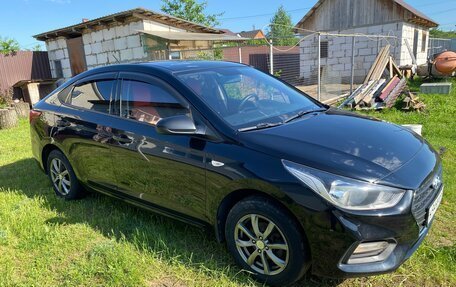 Hyundai Solaris II рестайлинг, 2019 год, 1 500 000 рублей, 2 фотография