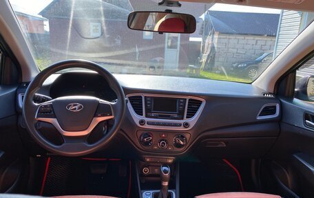 Hyundai Solaris II рестайлинг, 2019 год, 1 500 000 рублей, 5 фотография