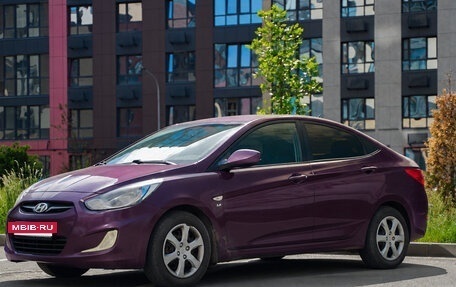 Hyundai Solaris II рестайлинг, 2011 год, 780 000 рублей, 5 фотография