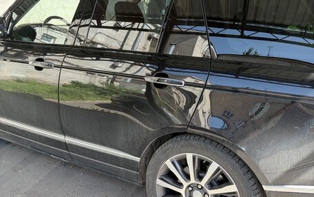 Land Rover Range Rover IV рестайлинг, 2016 год, 5 550 000 рублей, 5 фотография