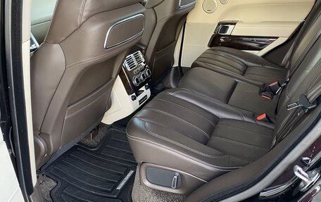Land Rover Range Rover IV рестайлинг, 2016 год, 5 550 000 рублей, 8 фотография