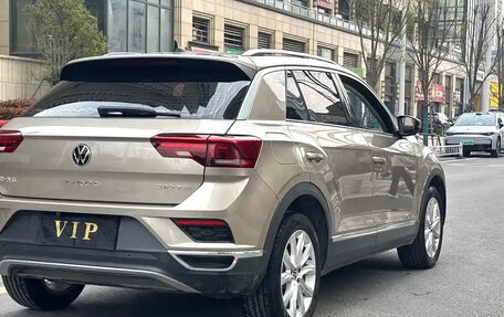 Volkswagen T-Roc I, 2021 год, 1 170 000 рублей, 4 фотография