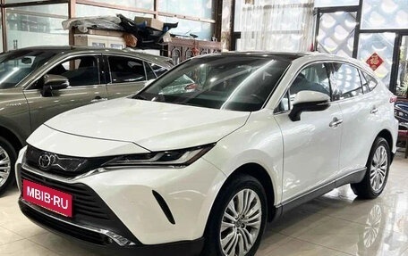 Toyota Harrier, 2024 год, 3 593 000 рублей, 3 фотография