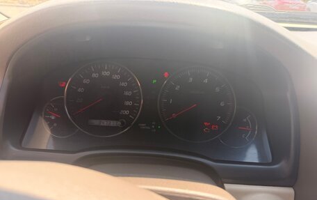 Toyota Land Cruiser Prado 120 рестайлинг, 2005 год, 1 800 000 рублей, 8 фотография