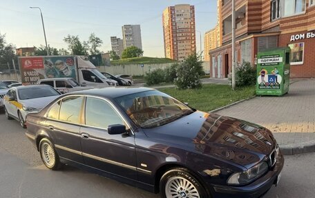 BMW 5 серия, 1998 год, 665 000 рублей, 3 фотография