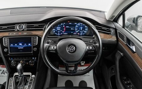 Volkswagen Passat B8 рестайлинг, 2016 год, 1 990 000 рублей, 9 фотография