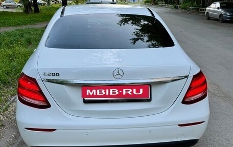 Mercedes-Benz E-Класс, 2019 год, 1 898 000 рублей, 6 фотография
