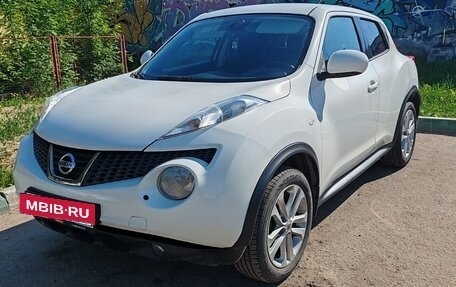 Nissan Juke II, 2014 год, 1 100 000 рублей, 2 фотография