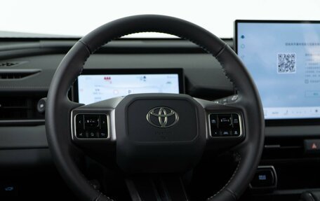 Toyota RAV4, 2026 год, 4 295 111 рублей, 12 фотография